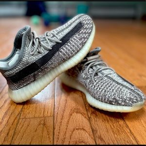 Authentic Adidas Yeezy 350 Boost Size 13K